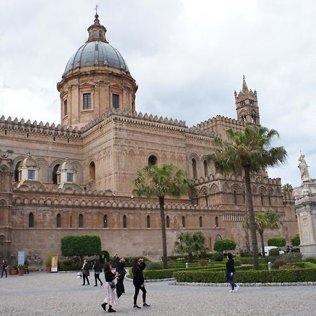 Cathedral Apartment Palermo Exterior photo